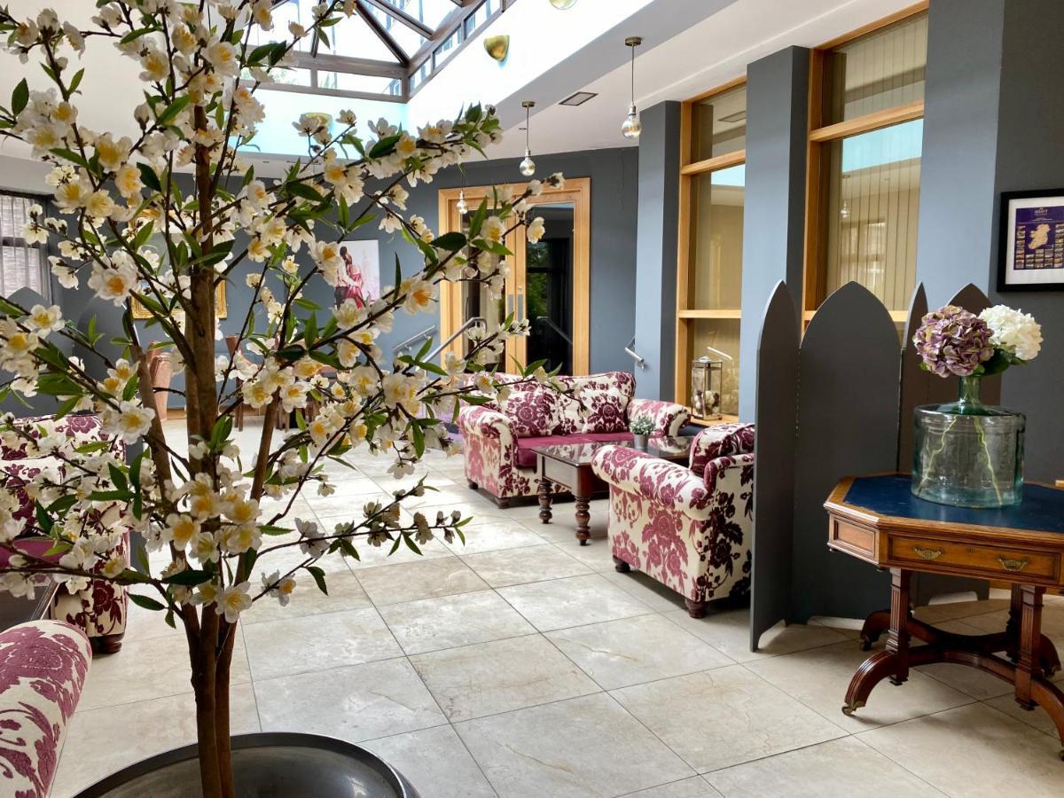 Twin Trees Hotel & Leisure Club Ballina  Eksteriør billede