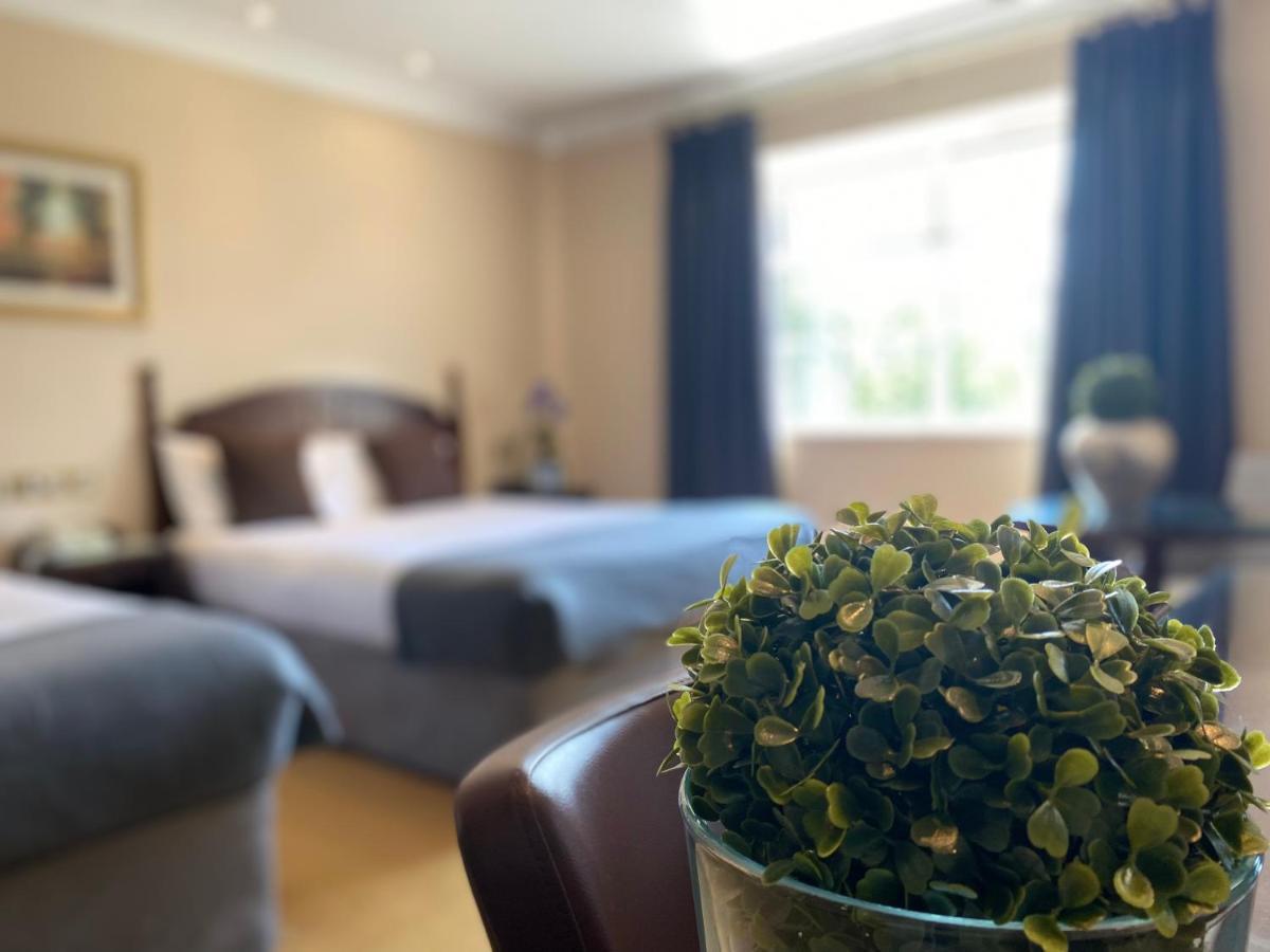 Twin Trees Hotel & Leisure Club Ballina  Eksteriør billede